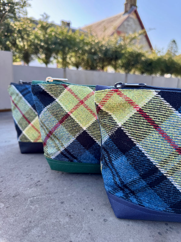 Ancient Colquhoun Washbag