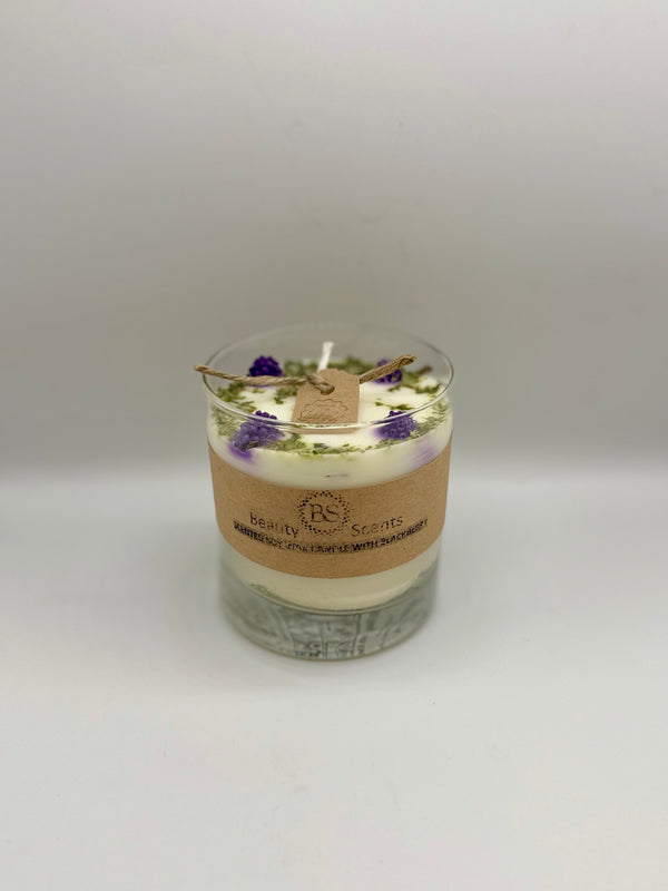 Black Currant Scented Candle with Blackberries