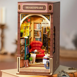 Shakespeare Booknook DIY Kit