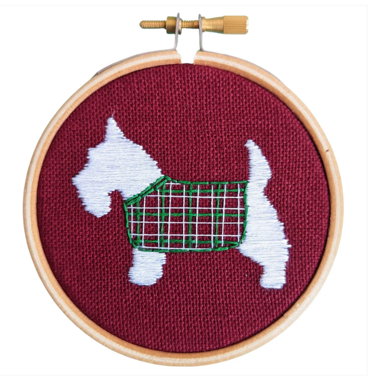 Dog Embroidery Mini Kit