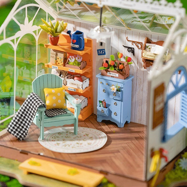 Dreamy Garden House DIY Kit
