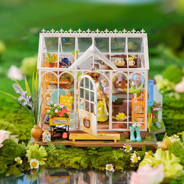 Dreamy Garden House DIY Kit