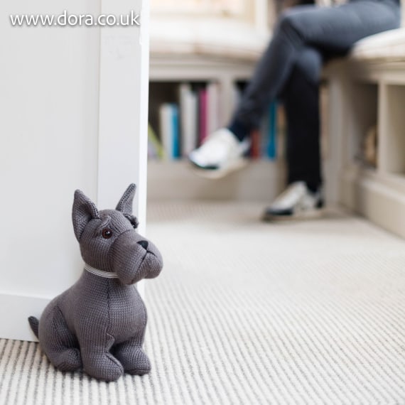 Aaron the Scottie Sitting Doorstop